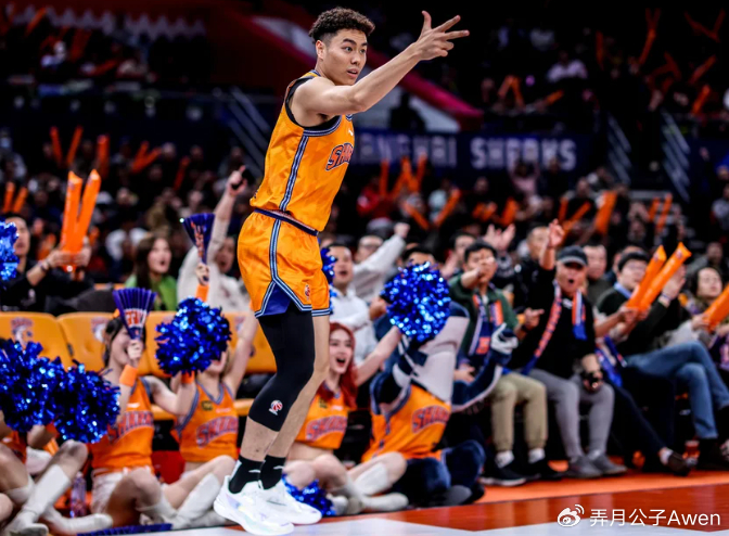 李添荣高效输出助上海男篮登顶 国家队席位或成