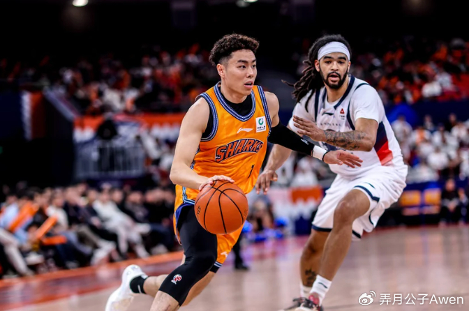 李添荣高效输出助上海男篮登顶 国家队席位或成