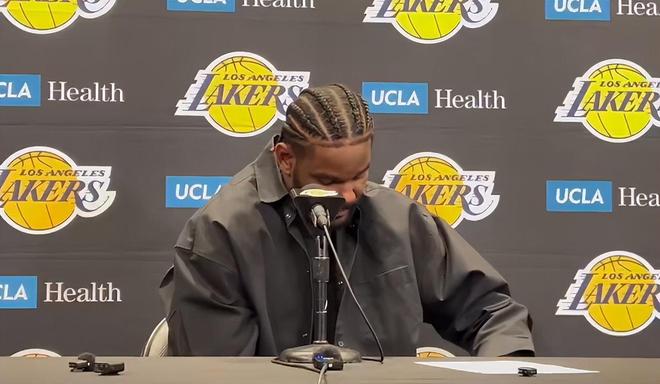 艾顿复出爆发砍23+10 湖人轻取公牛终结连败