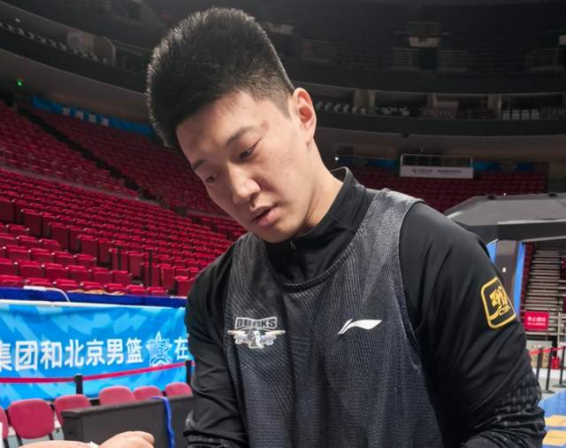 北京双星伤缺 雷蒙复出迎战同曦