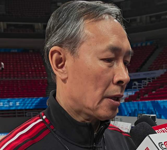 北京双星伤缺 雷蒙复出迎战同曦